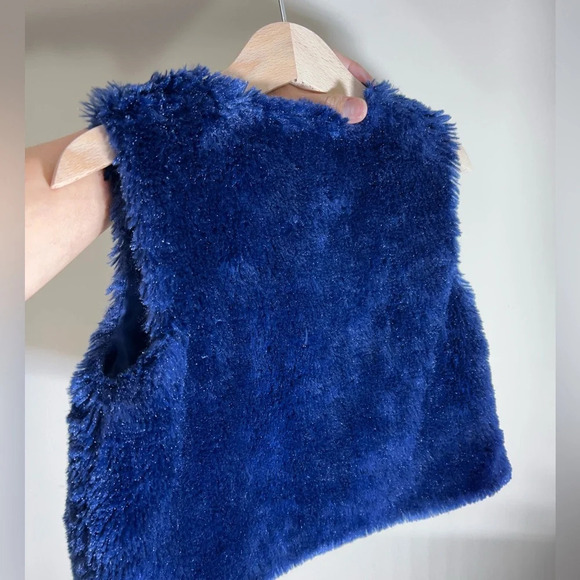 GIRLS Winter Fall Warm Faux Short Vest Jacket Sleeveless - Picture 4 of 6